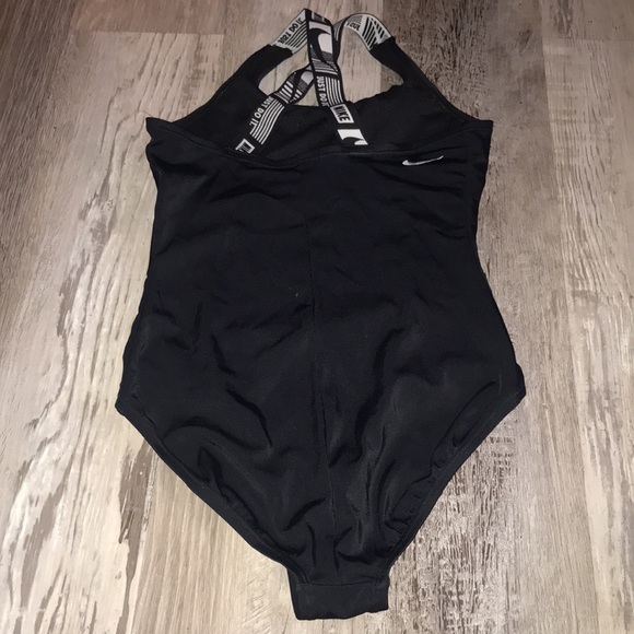 Nike Just do it black and white one piece bathing suit size M 10/12 yrs old kids - Picture 9 of 13